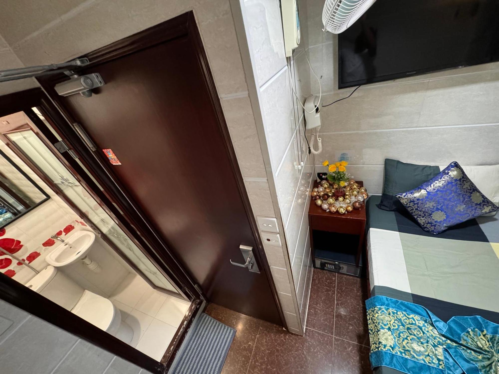 Rhine Guest House Hong Kong Exterior photo